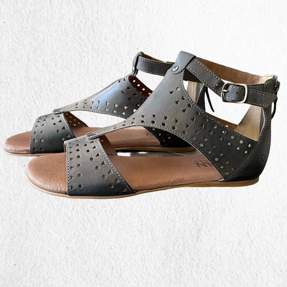 🌟HOST PICK🌟 NWT Bed Stu Kit Leather Sandals - Picture 4 of 14